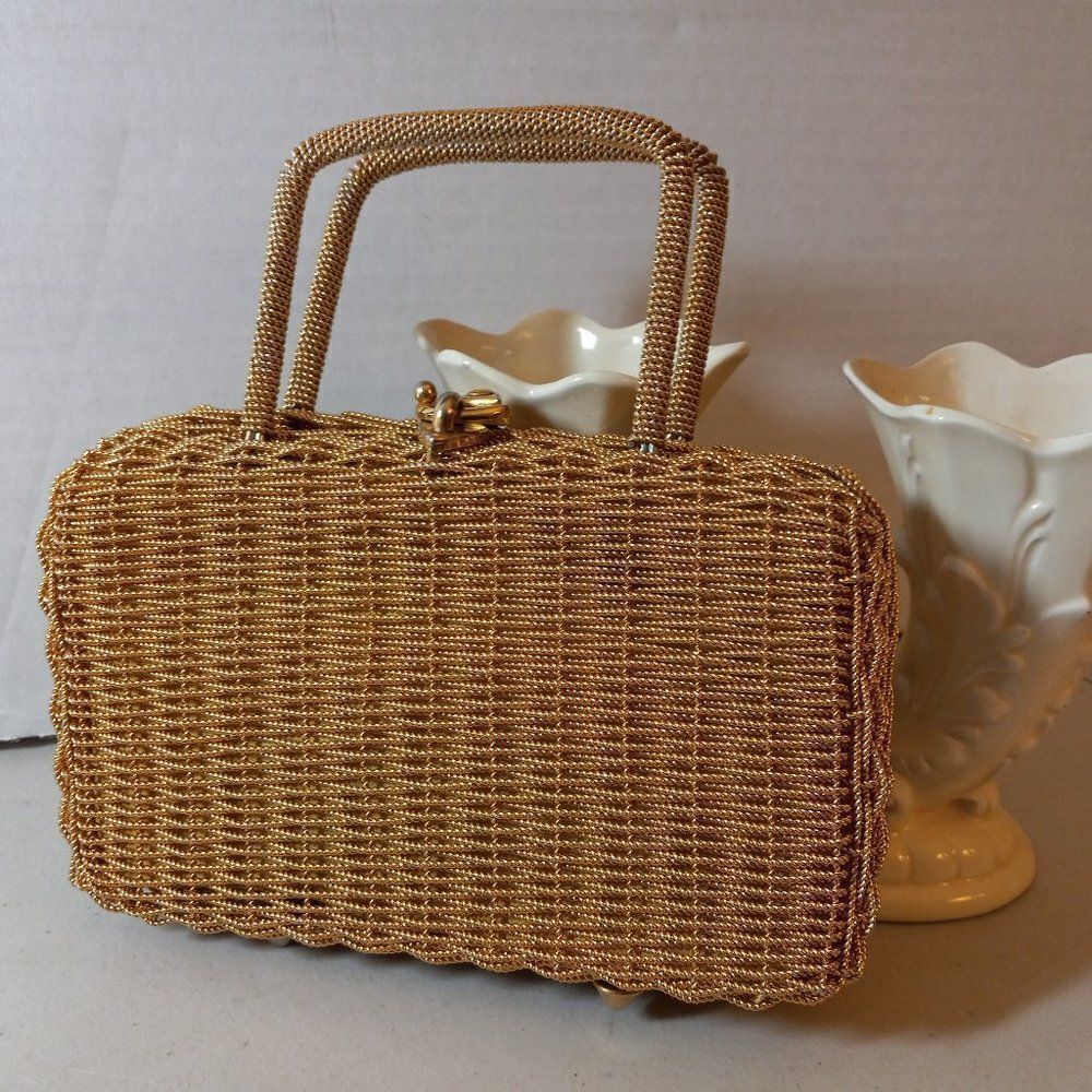 Vintage Woven/Twisted Gold Tone Wire bag Cottagecore Granny chic Special Event